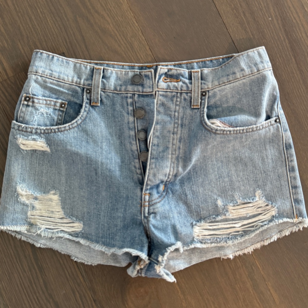 Blue short jean shorts